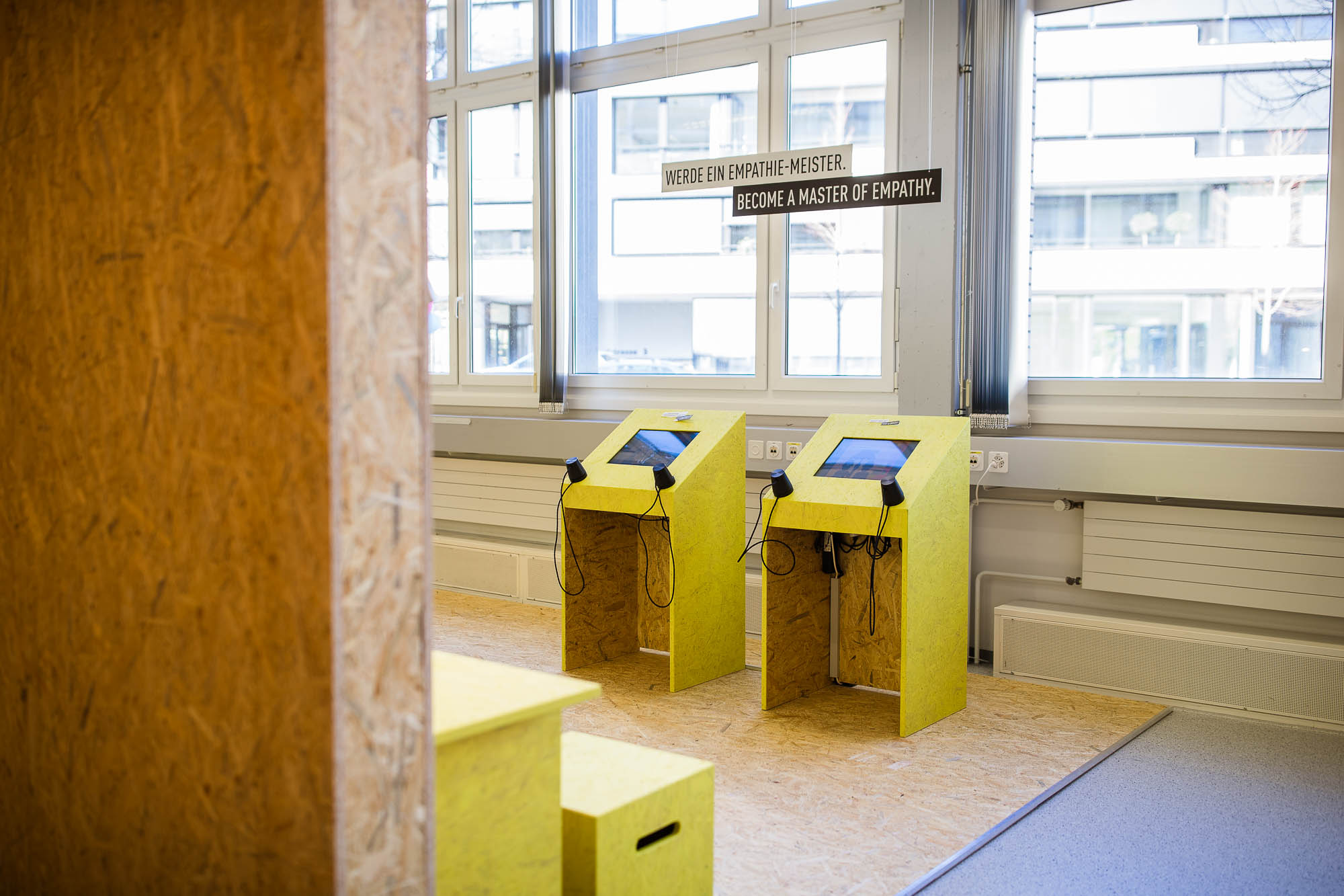 Export x3 1DX23314 Business 2020 Opening MOBI